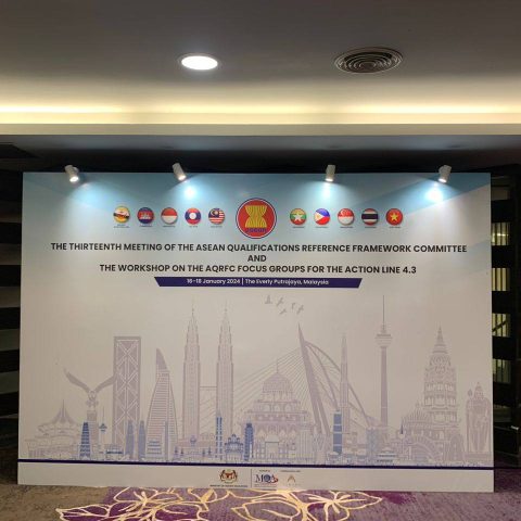 Affordable backdrop rental options in Malaysia.